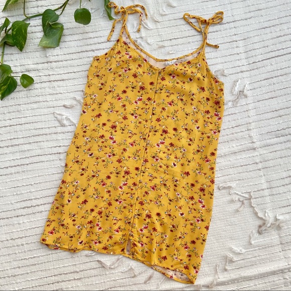 Sky and Sparrow yellow floral mini summer dress - Picture 5 of 10